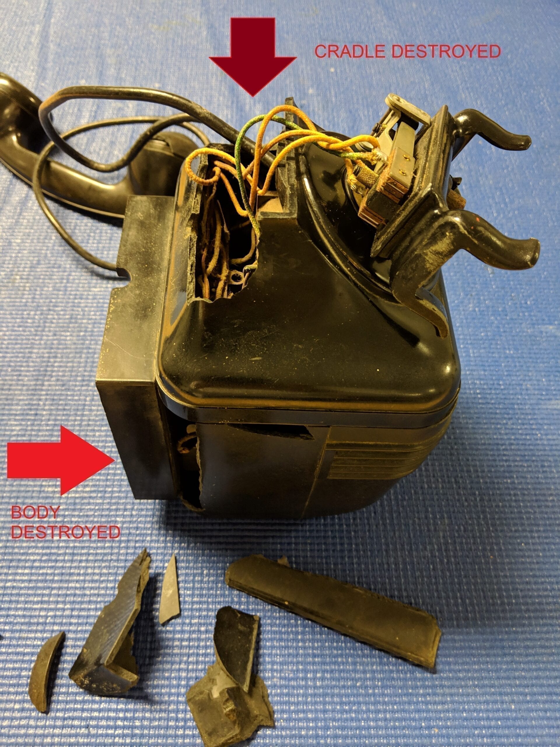 Beehive Phone Broken in Shipment Due to Poor Packaging