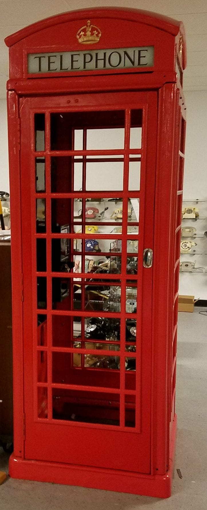 The K6 kiosk is Britain's Iconic Red Telephone Box designed by Sir Giles Gilbert Scott in 1935 to commemorate the Silver Jubilee of the coronation of King George V.